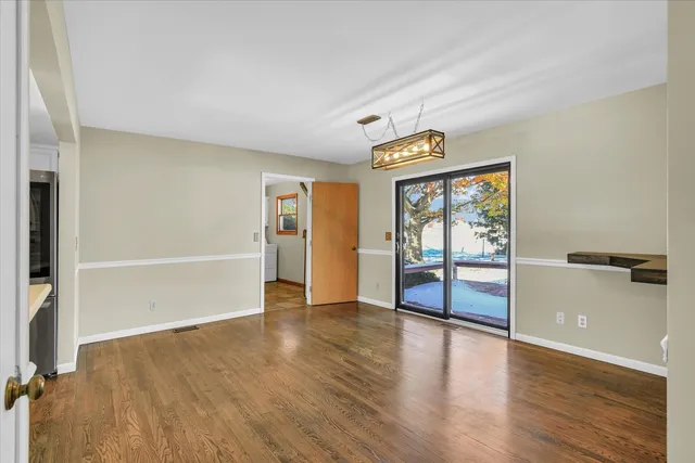 $369,900 | 808 Lakeshore Drive, Tuscola, IL 61953