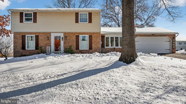 $349,900 | 2686 Sunset Lane, York, PA 17408