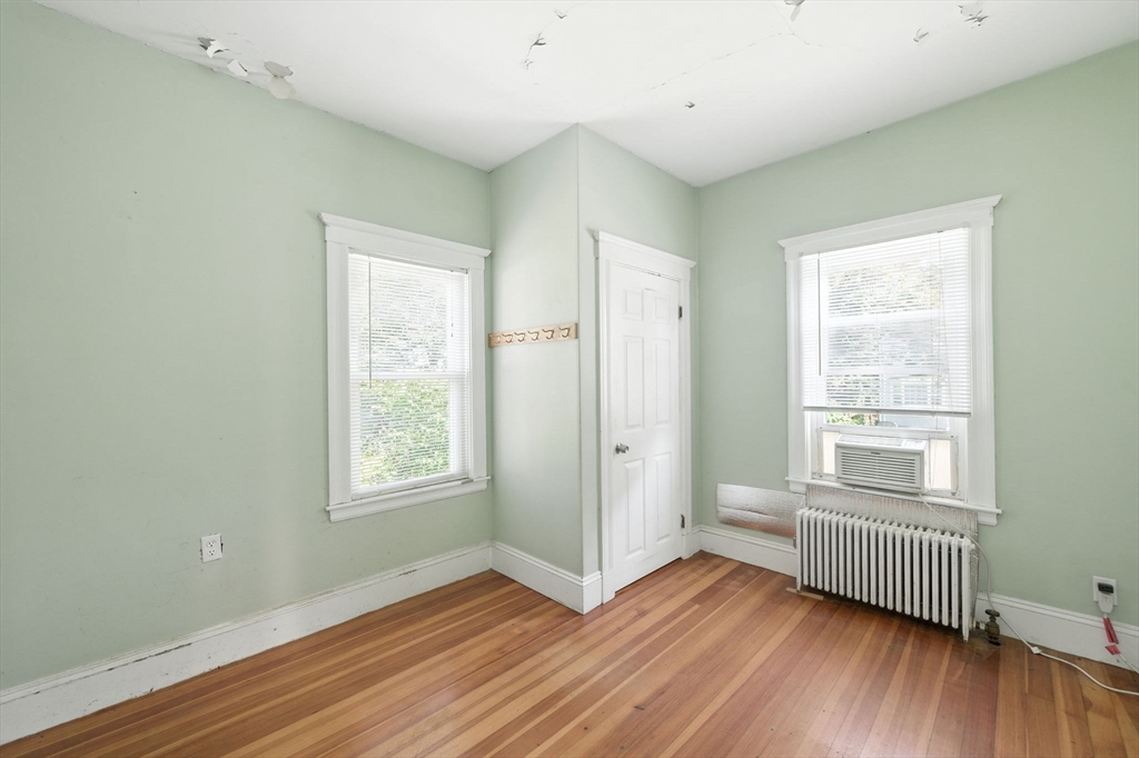 49 Glenwood Road Lynn, MA 01904 - Photo 31 of 33 Gallery Image 31