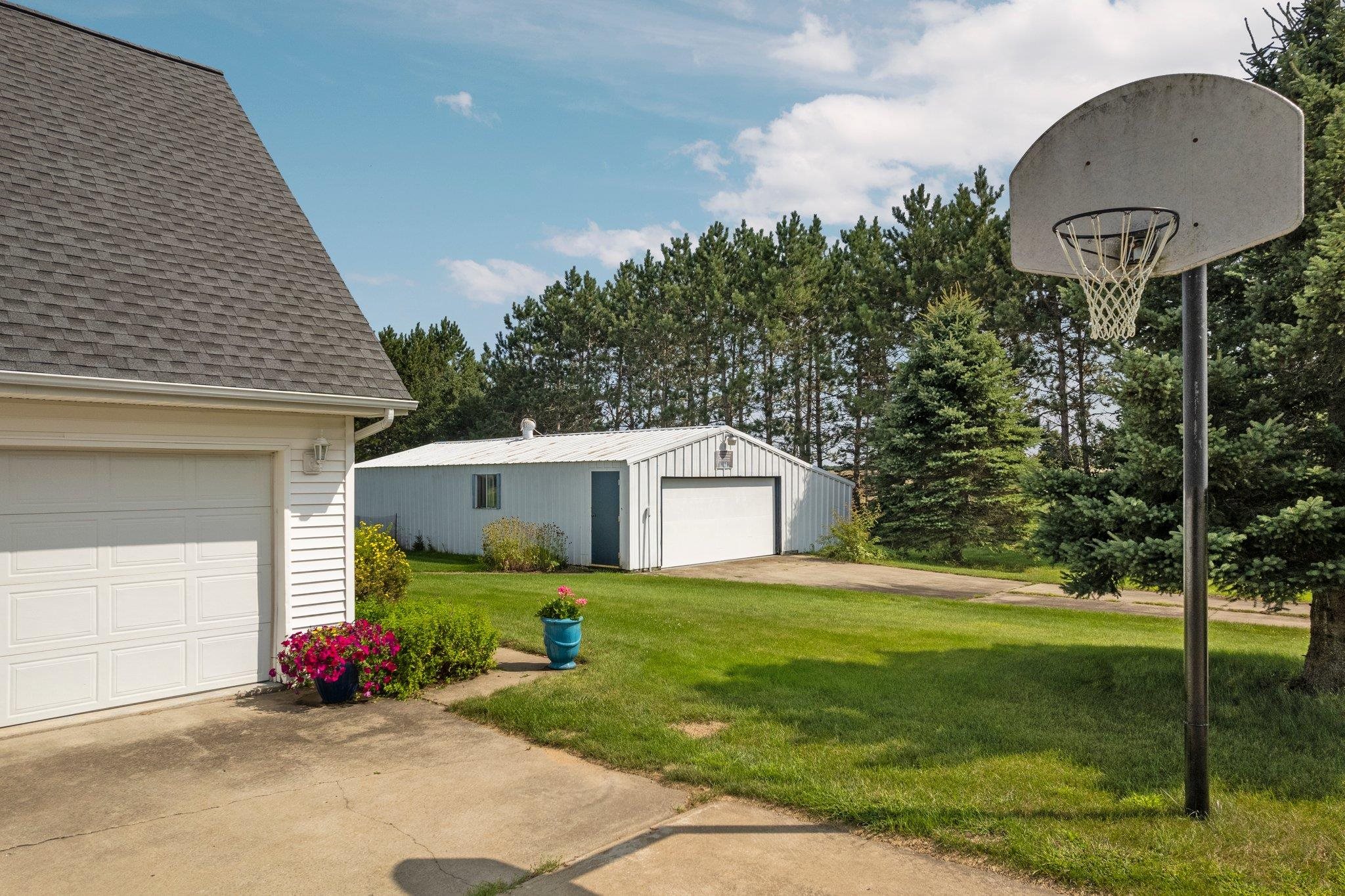 1209 Saunders Road Southeast Kalkaska, MI 49646 - Photo 6 of 64