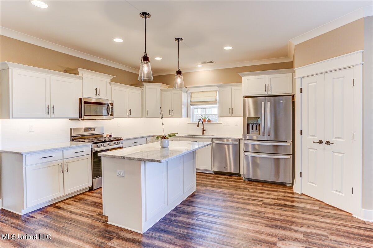 3444 Hatton Drive Nesbit, MS 38651 - Photo 14 of 38 14-IMG_2779_80_81_82_83