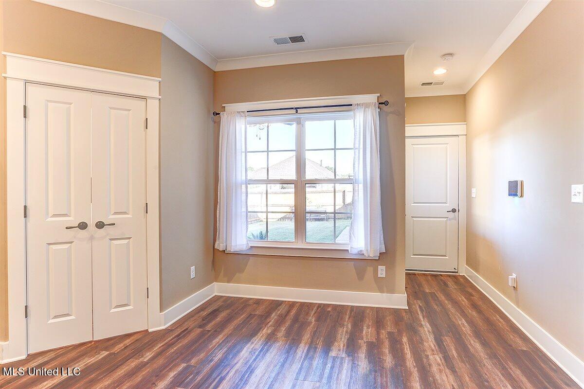 3444 Hatton Drive Nesbit, MS 38651 - Photo 17 of 38 22-IMG_2819_20_21_22_23-1