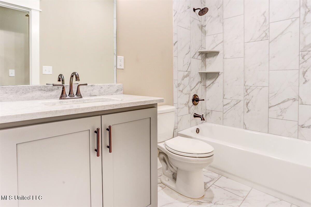 3444 Hatton Drive Nesbit, MS 38651 - Photo 28 of 38 31-IMG_2864_5_6_7_8