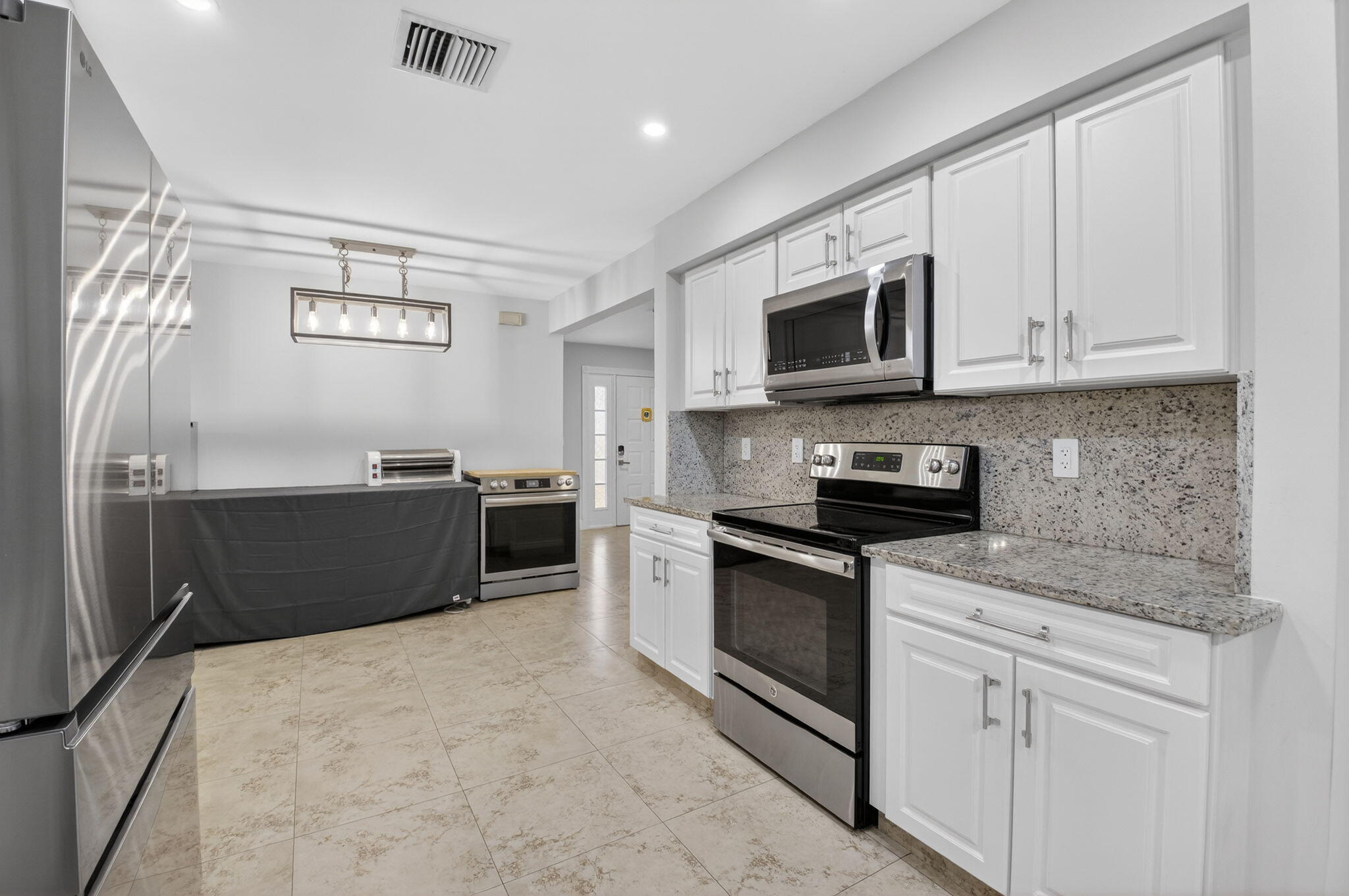 9105 Boca Gardens Circle South, Unit B Boca Raton, FL 33496 - Photo 17 of 54 16-web-or-mls-DSC_6470