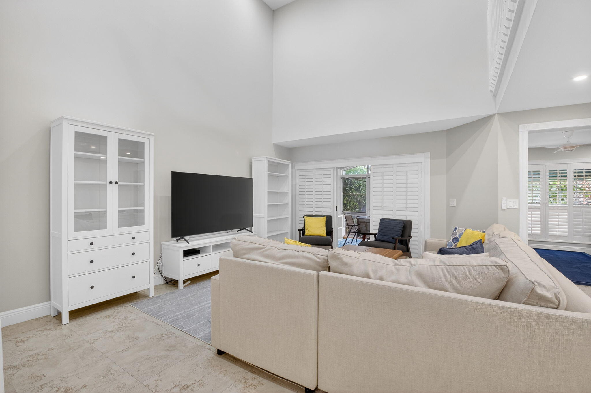 9105 Boca Gardens Circle South, Unit B Boca Raton, FL 33496 - Photo 9 of 54 8-web-or-mls-DSC_6432