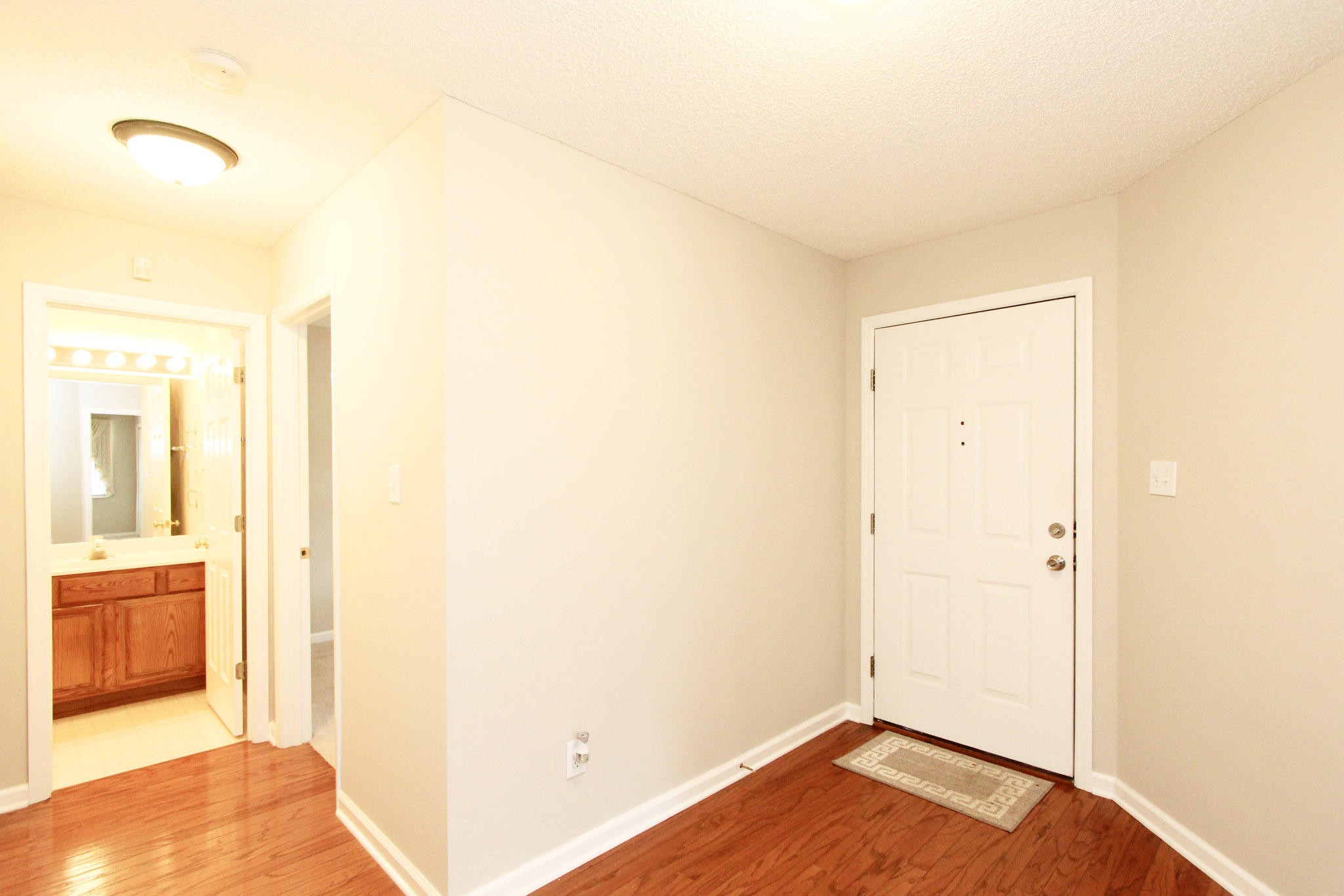 3217 Laurel View Road Knoxville, TN 37917 - Photo 5 of 29 Gallery Image 5