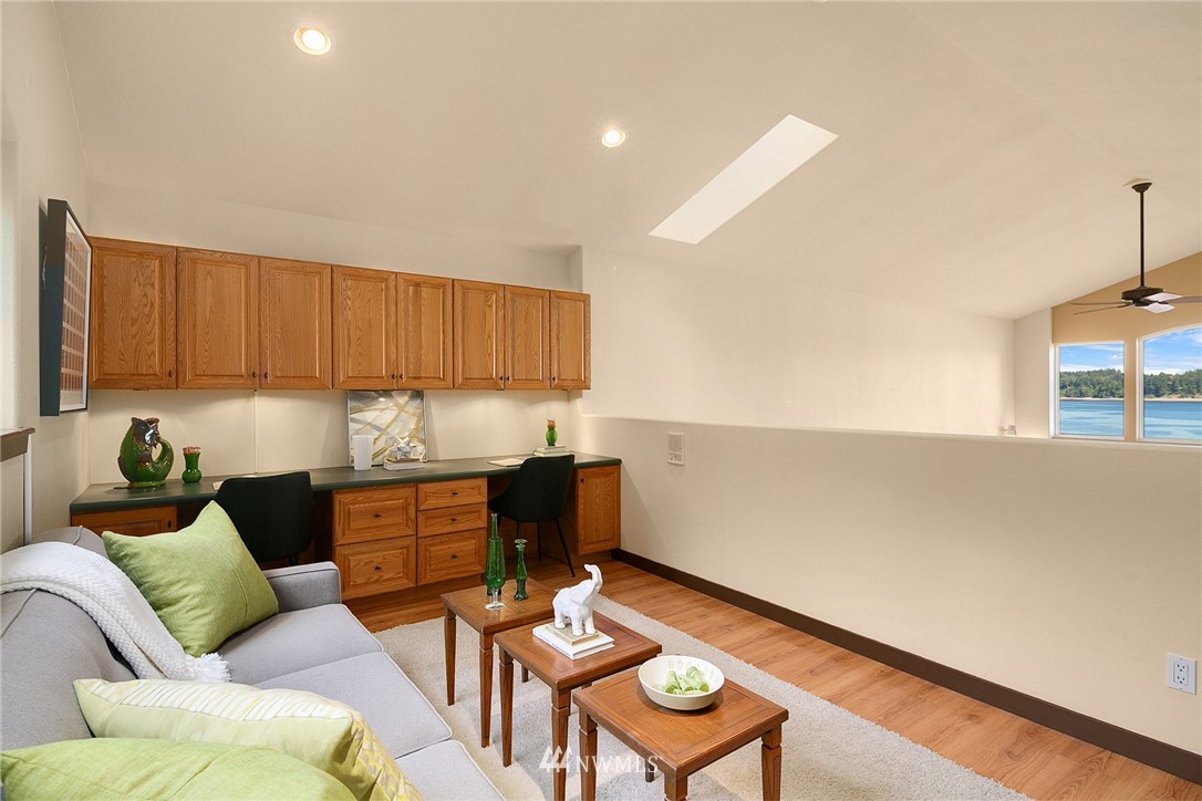 1510 East Island View Road Grapeview, WA 98546 - Photo 15 of 40 Gallery Image 15