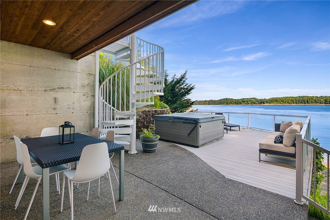 1510 East Island View Road Grapeview, WA 98546 - Photo 23 of 40 Gallery Image 23