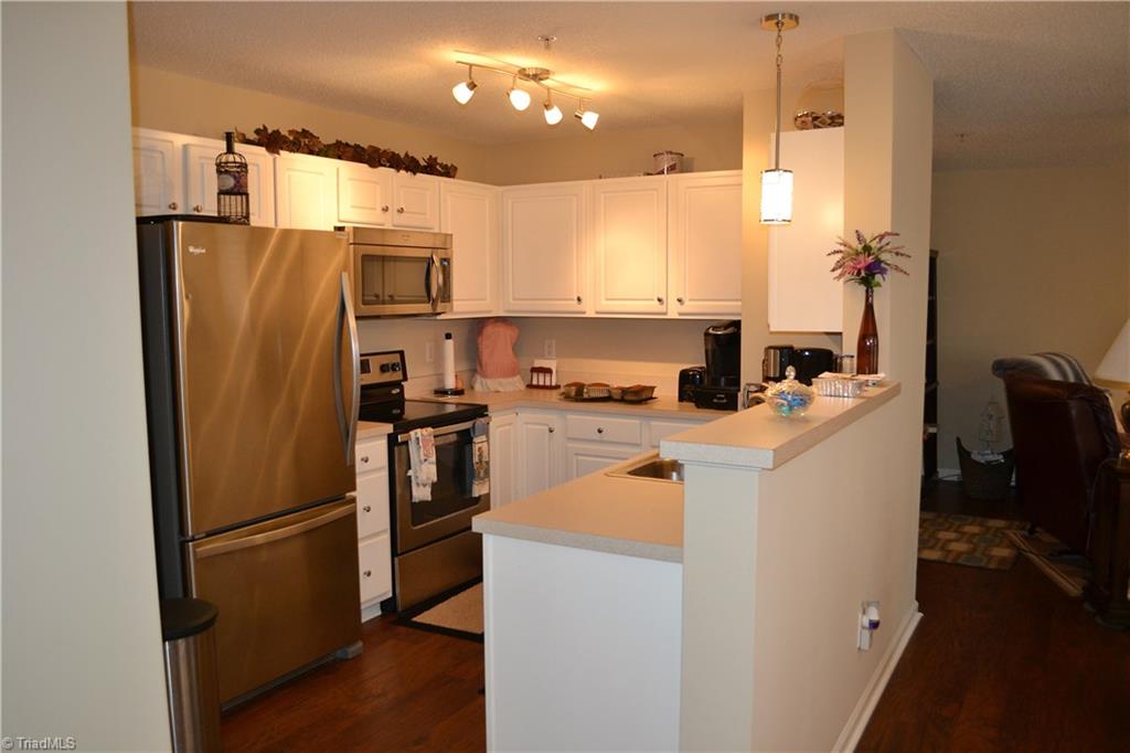 130 James Road High Point, NC 27265 - Photo 5 of 12 Gallery Image 5