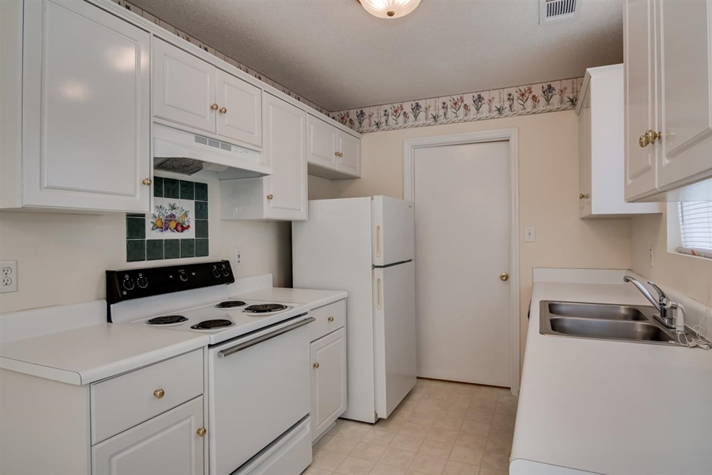 1012 Cedarview Circle Hephzibah, GA 30815 - Photo 7 of 20