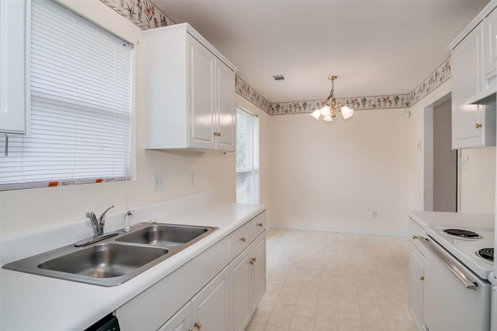 1012 Cedarview Circle Hephzibah, GA 30815 - Photo 8 of 20