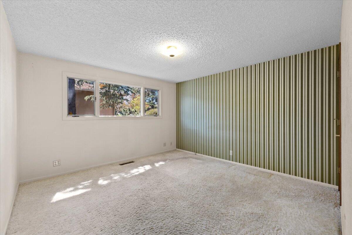 53 South Foothill Road Medford, OR 97504 - Photo 23 of 28 22-CI_2460