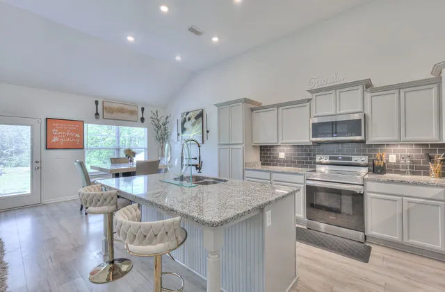 $499,000 | 3652 Stormy Lane, Rockvale, TN 37153