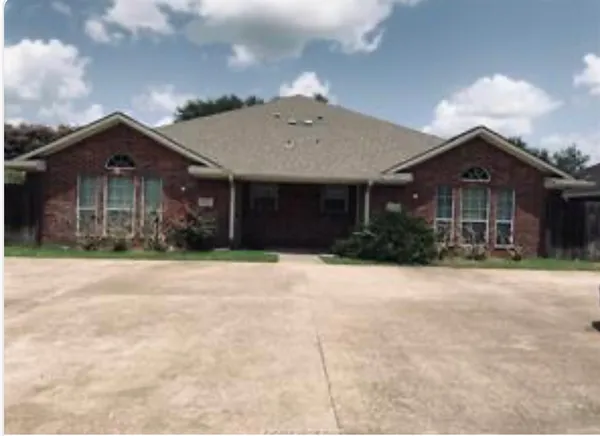 $1,600 | 3821 Oldenburg Lane, College Station, TX 77845