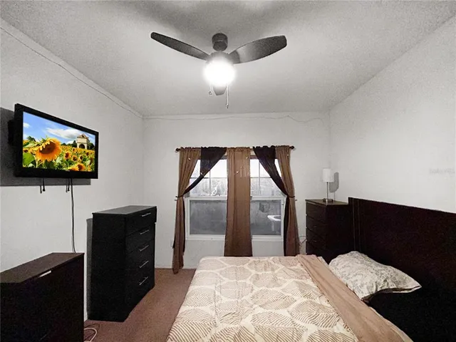 $315,000 | 350 South Talbott Avenue, Mascotte, FL 34753