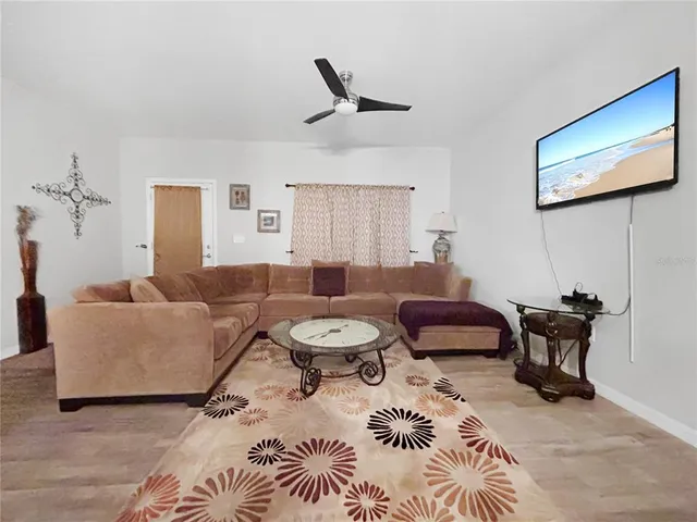 $315,000 | 350 South Talbott Avenue, Mascotte, FL 34753