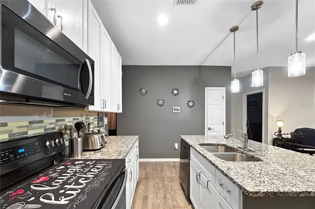 $315,000 | 350 South Talbott Avenue, Mascotte, FL 34753