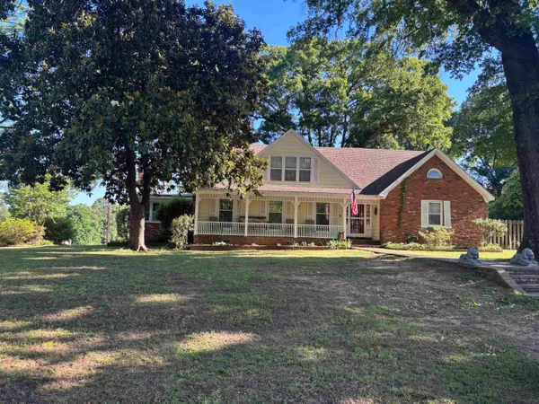 $301,000 | 3194 Lammermuir Road, Memphis, TN 38128