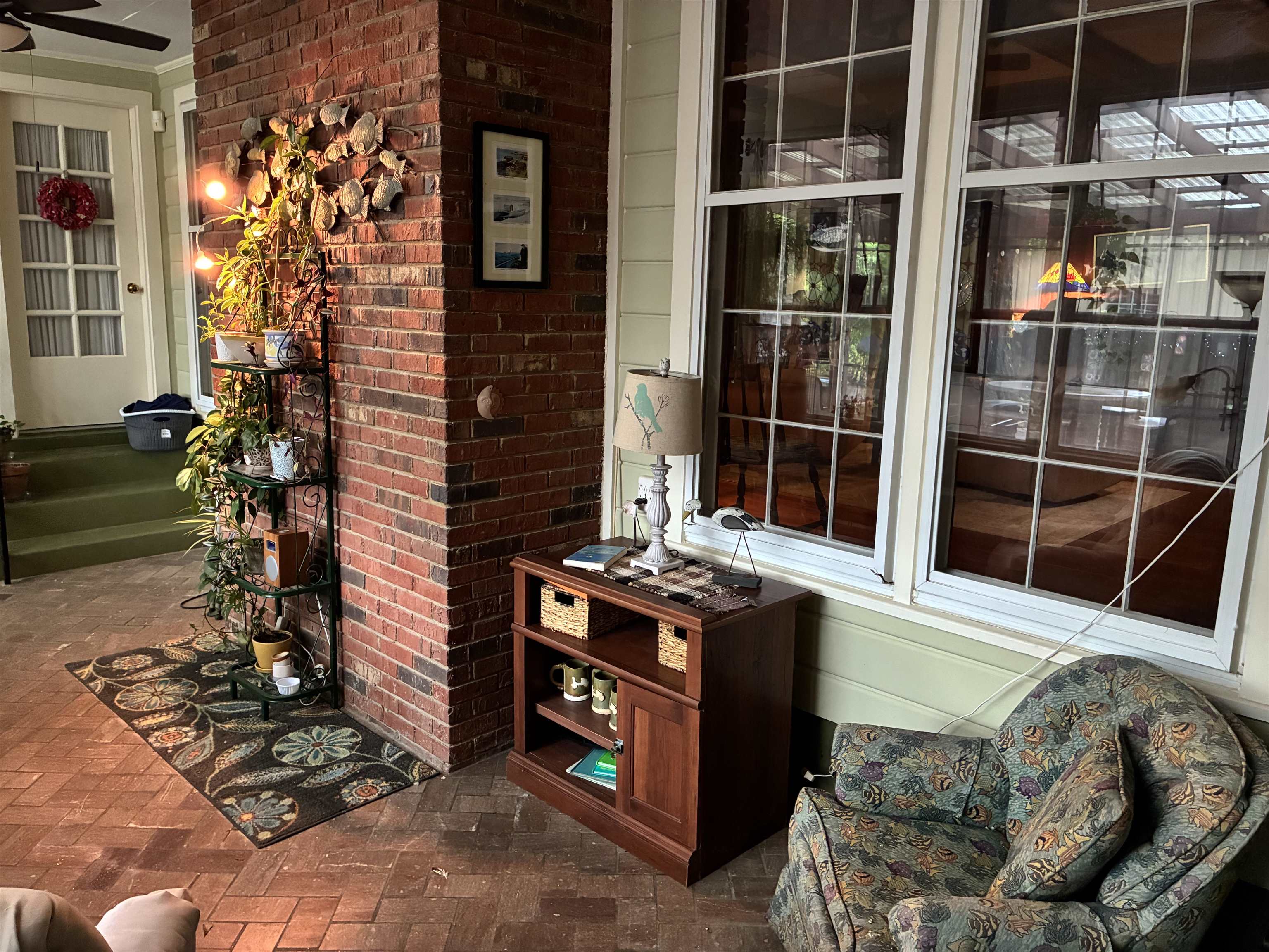 3194 Lammermuir Road Memphis, TN 38128 - Photo 35 of 40 a building outdoor space with balcony