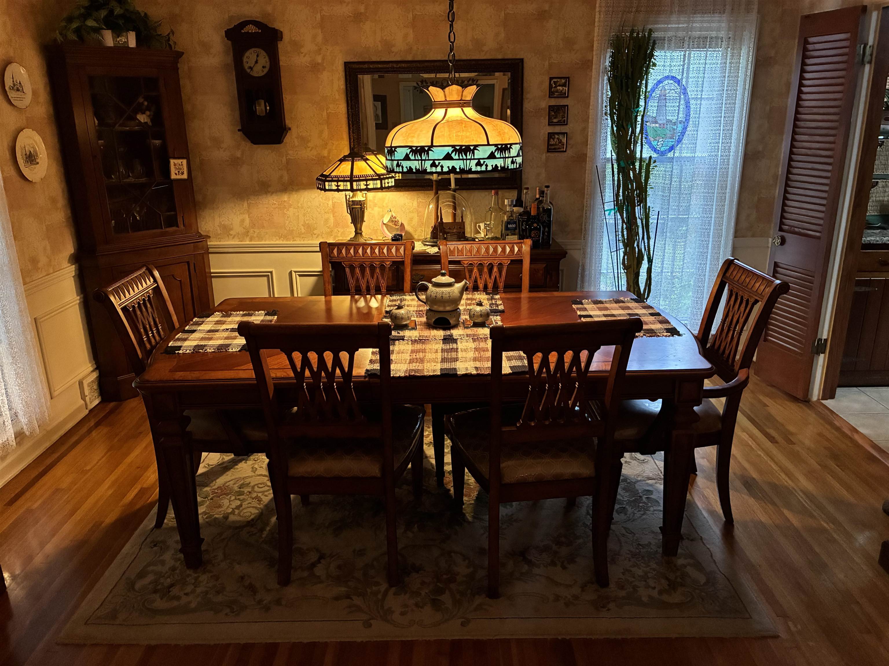 3194 Lammermuir Road Memphis, TN 38128 - Photo 9 of 40 a view of a dining room with furniture and wooden floor