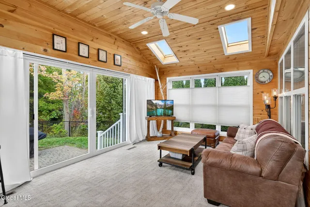 $375,000 | 5 Artillery Approach, Mechanicville, NY 12118