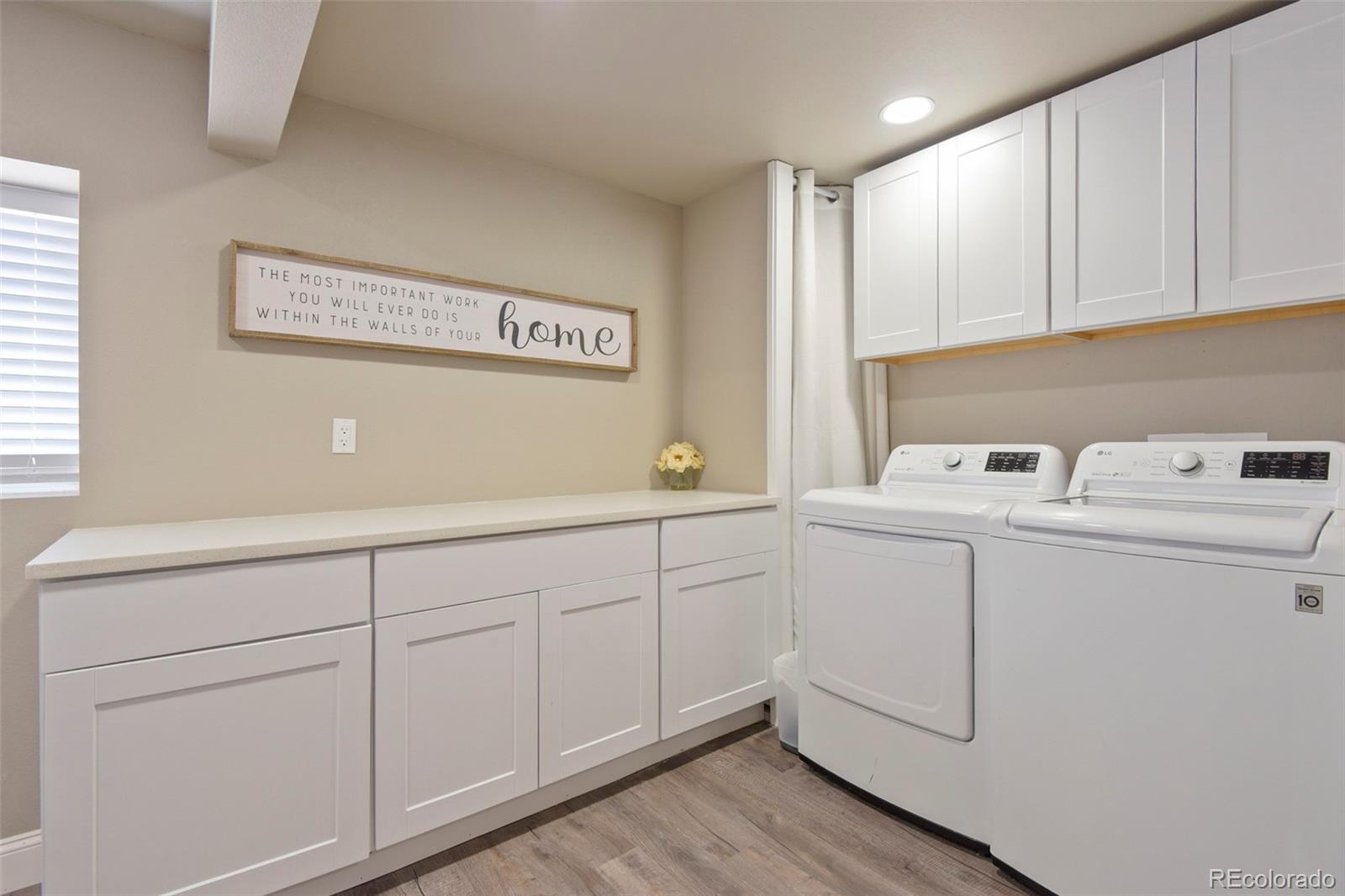 9917 Hawthorne Street Highlands Ranch, CO 80126 - Photo 34 of 40