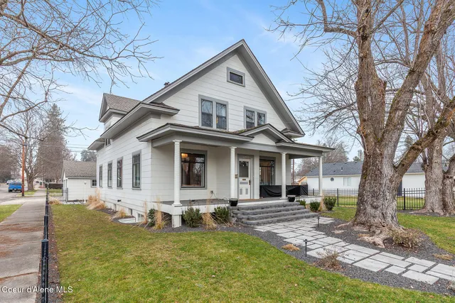 $995,000 | 1401 Coeur D Alene Avenue, Coeur D'Alene, ID 83814
