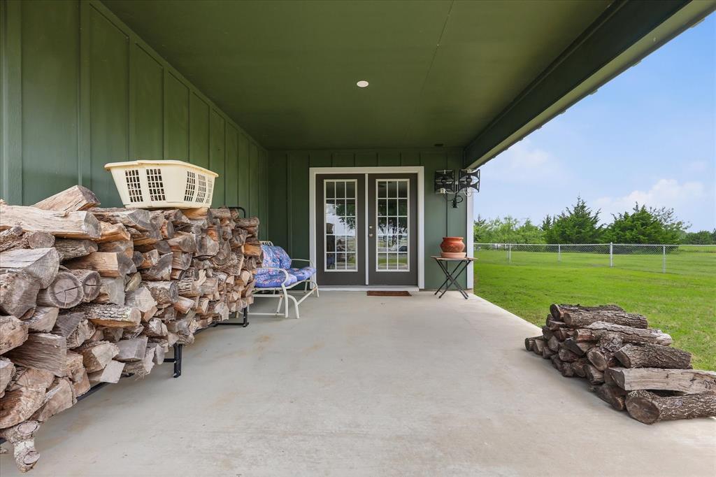 110 Highview Road Ennis, TX 75119 - Photo 34 of 40
