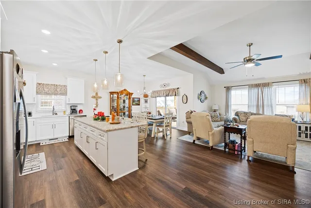 $410,000 | 7702 Linwood Circle, Charlestown, IN 47111