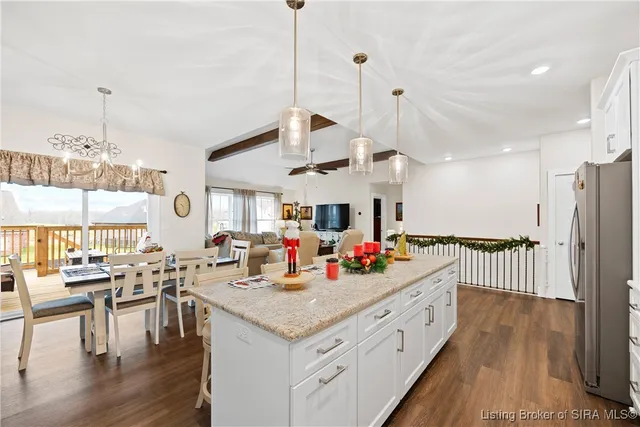 $410,000 | 7702 Linwood Circle, Charlestown, IN 47111