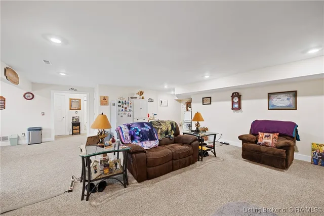 $410,000 | 7702 Linwood Circle, Charlestown, IN 47111