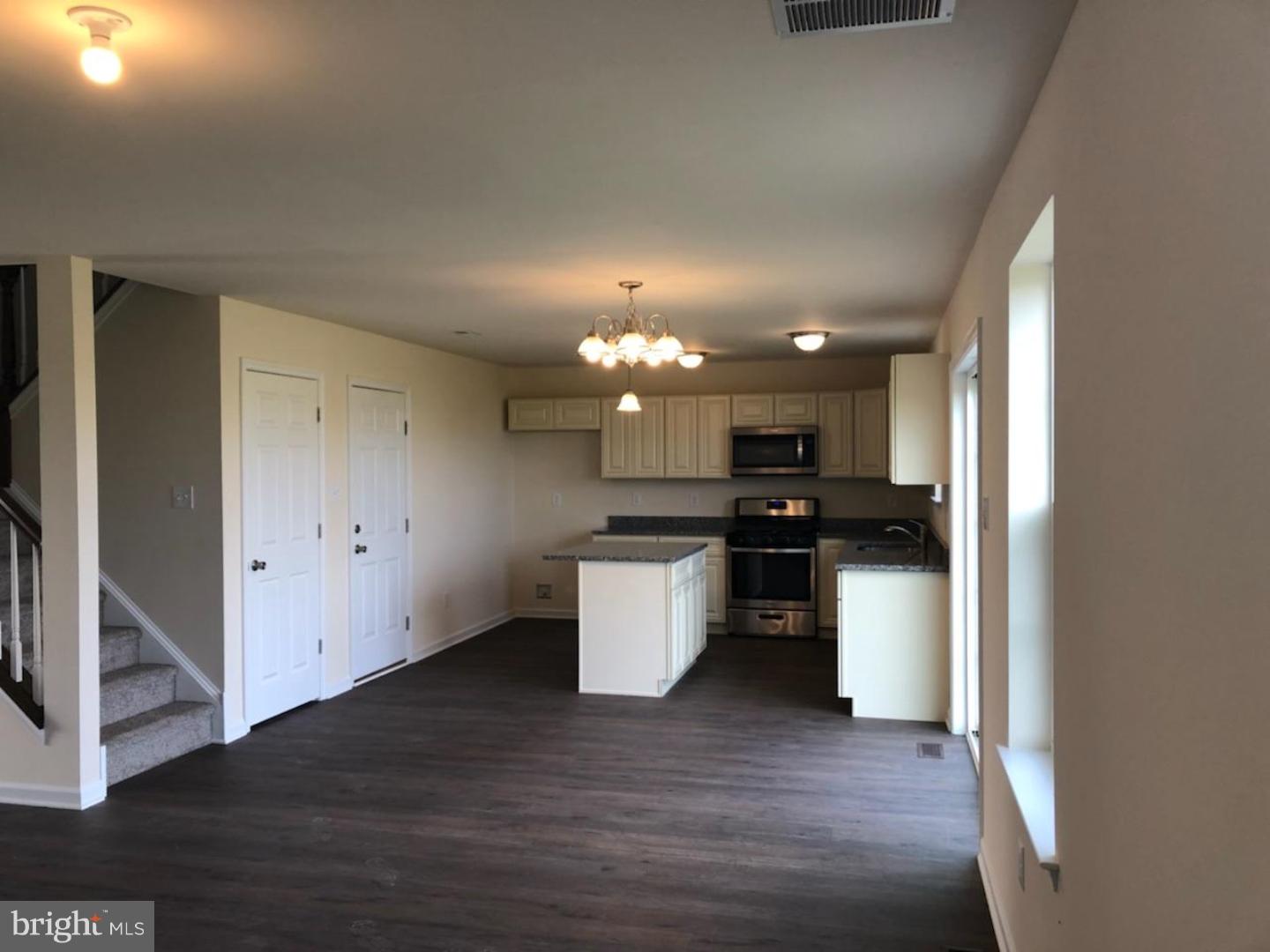 336 Cobbs Mill Road Alloway, NJ 08302 - Photo 4 of 11 Dining Room