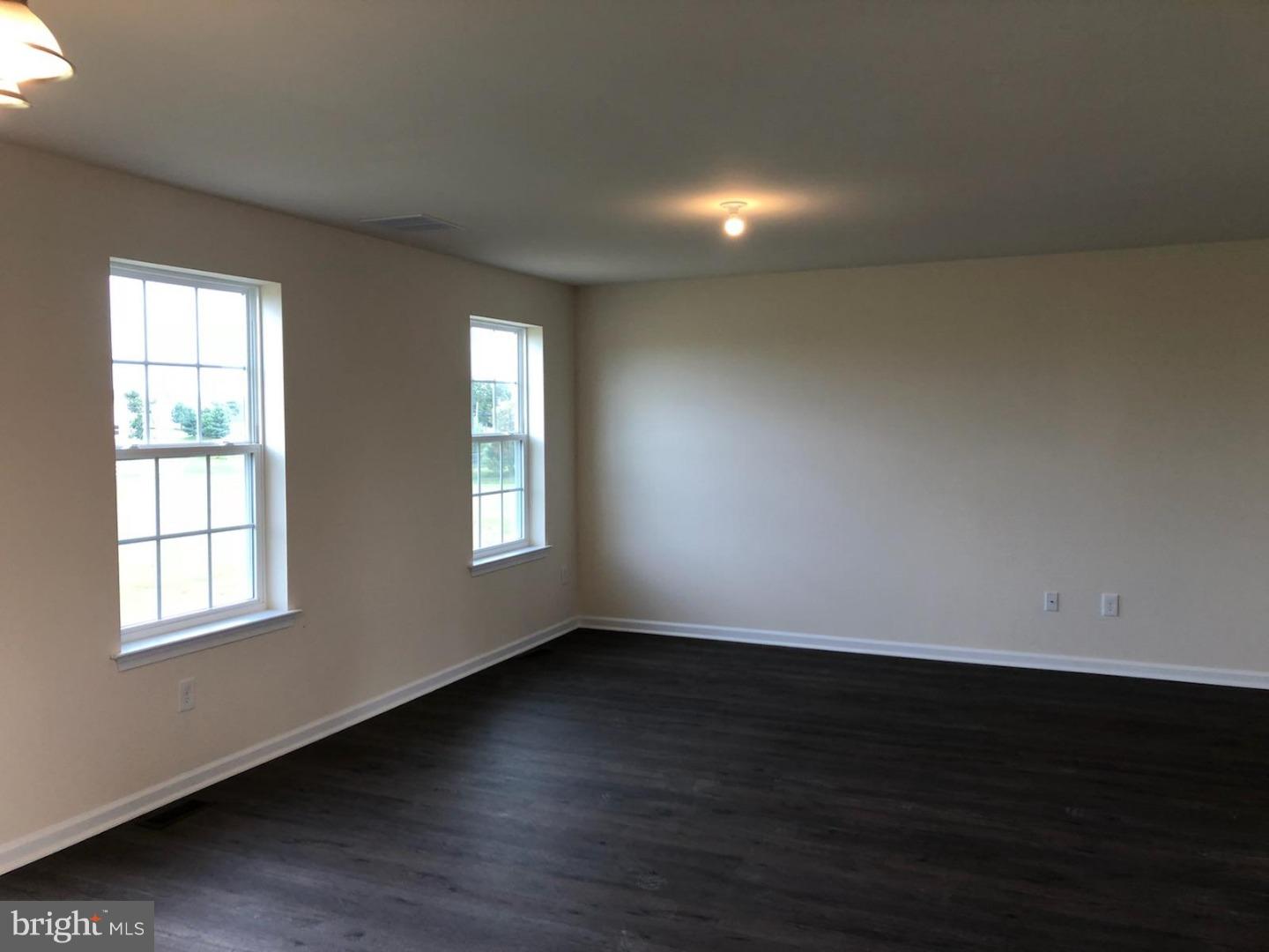336 Cobbs Mill Road Alloway, NJ 08302 - Photo 5 of 11 Family Room