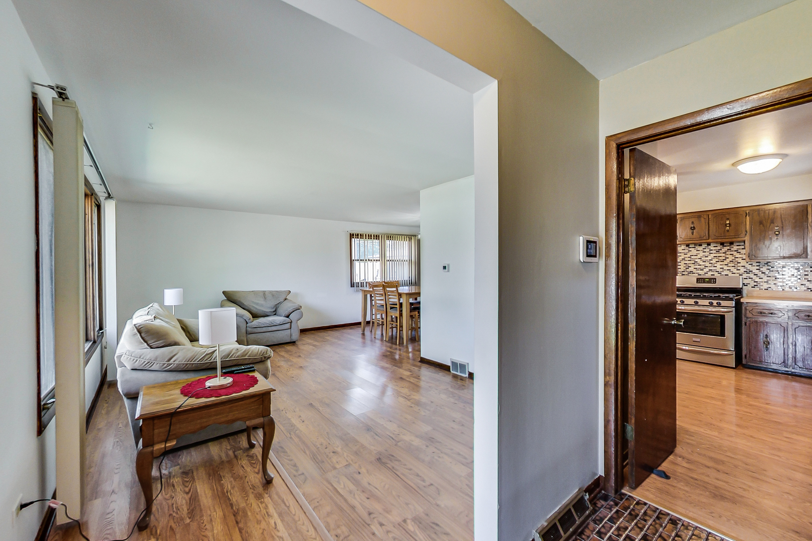 10828 Massasoit Avenue Chicago Ridge, IL 60415 - Photo 6 of 22