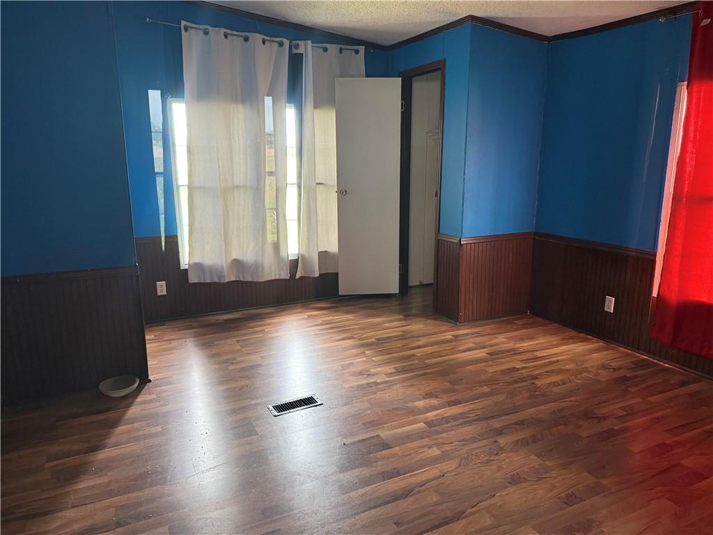 3317 Southwest Christie Ln Road St. Joseph, MO 64504 - Photo 12 of 23 Gallery Image 12