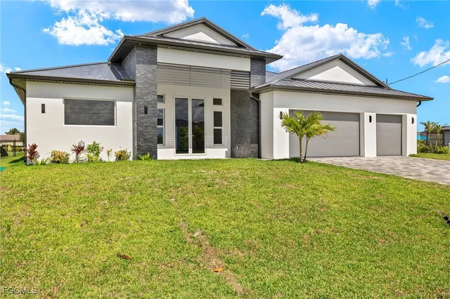 $1,349,900 | 816 Northwest 39th Avenue, Cape Coral, FL 33993