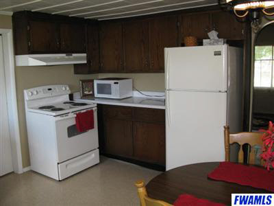 405 West Green Street Butler, IN 46721 - Photo 3 of 11