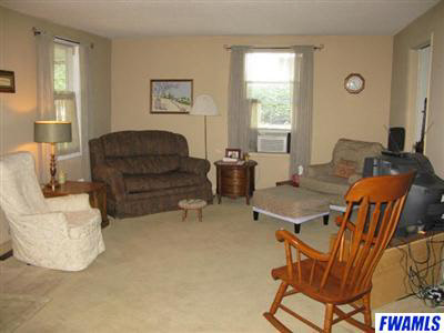 405 West Green Street Butler, IN 46721 - Photo 4 of 11