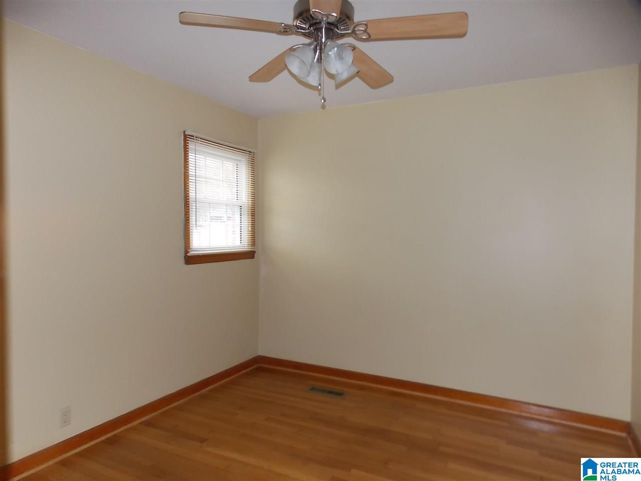1114 Lincoln Avenue Oneonta, AL 35121 - Photo 2 of 20