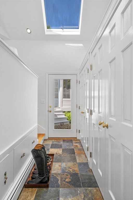 44 Walnut Road Hamilton, MA 01982 - Photo 6 of 39
