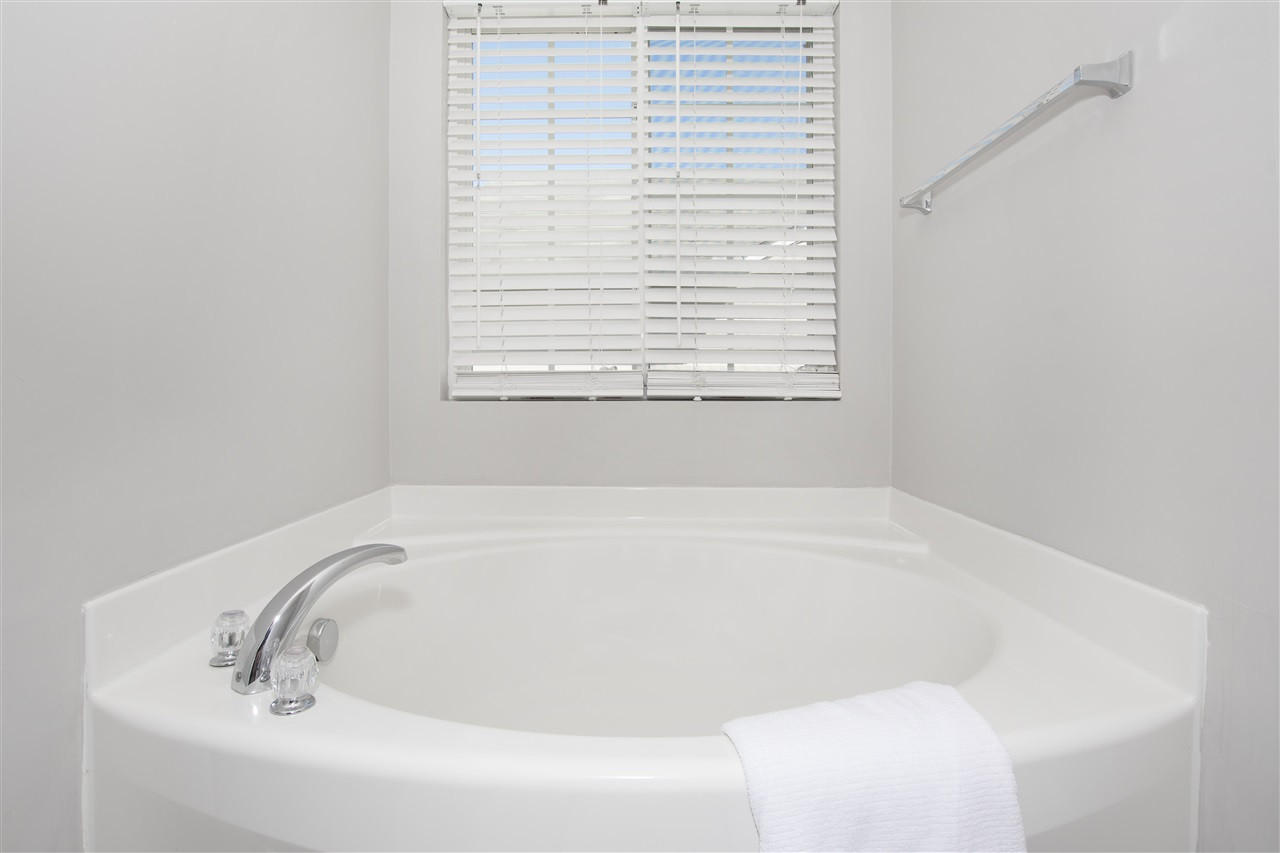 4442 Snowcrest Lane Raleigh, NC 27616 - Photo 14 of 29 Photo 14