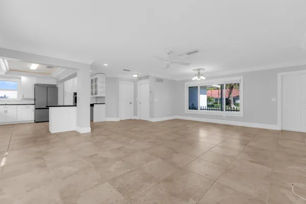 $5,250 | 1180 Southwest 17th Street, Boca Raton, FL 33486
