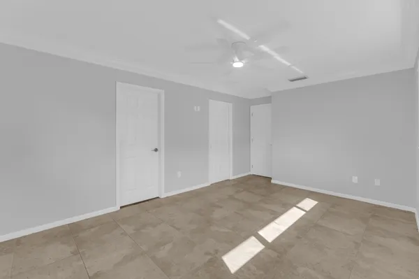 $5,250 | 1180 Southwest 17th Street, Boca Raton, FL 33486