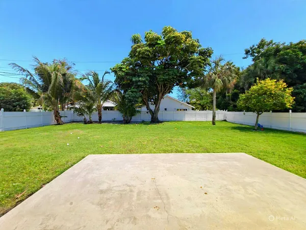 $5,250 | 1180 Southwest 17th Street, Boca Raton, FL 33486