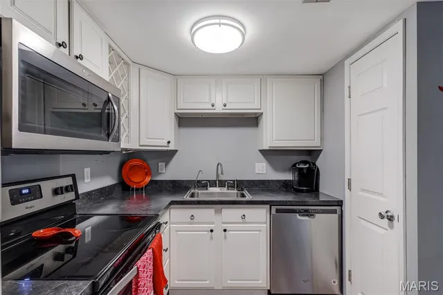 $125,000 | 1419 Durango Lane, Unit 1, Fenton, MO 63026