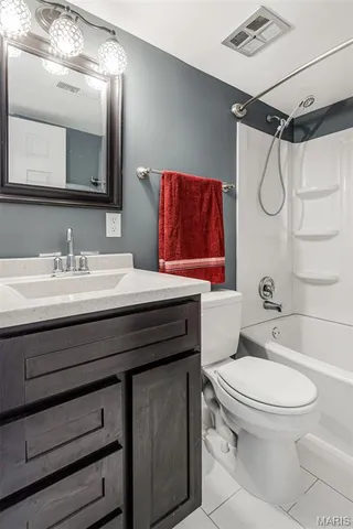 $125,000 | 1419 Durango Lane, Unit 1, Fenton, MO 63026