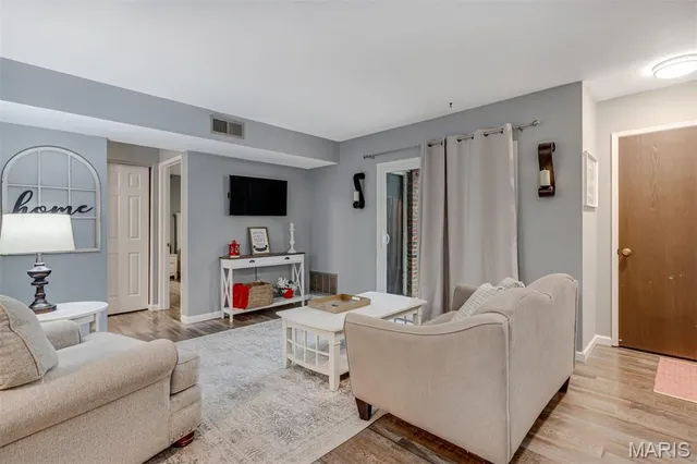 $125,000 | 1419 Durango Lane, Unit 1, Fenton, MO 63026