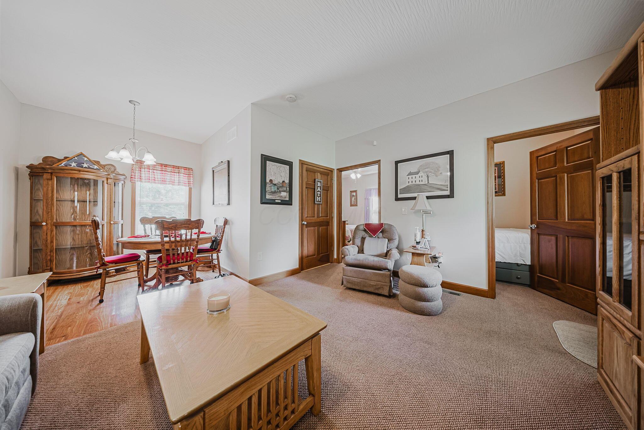 6684 Borror Road Grove City, OH 43123 - Photo 72 of 118 MIL Great Room