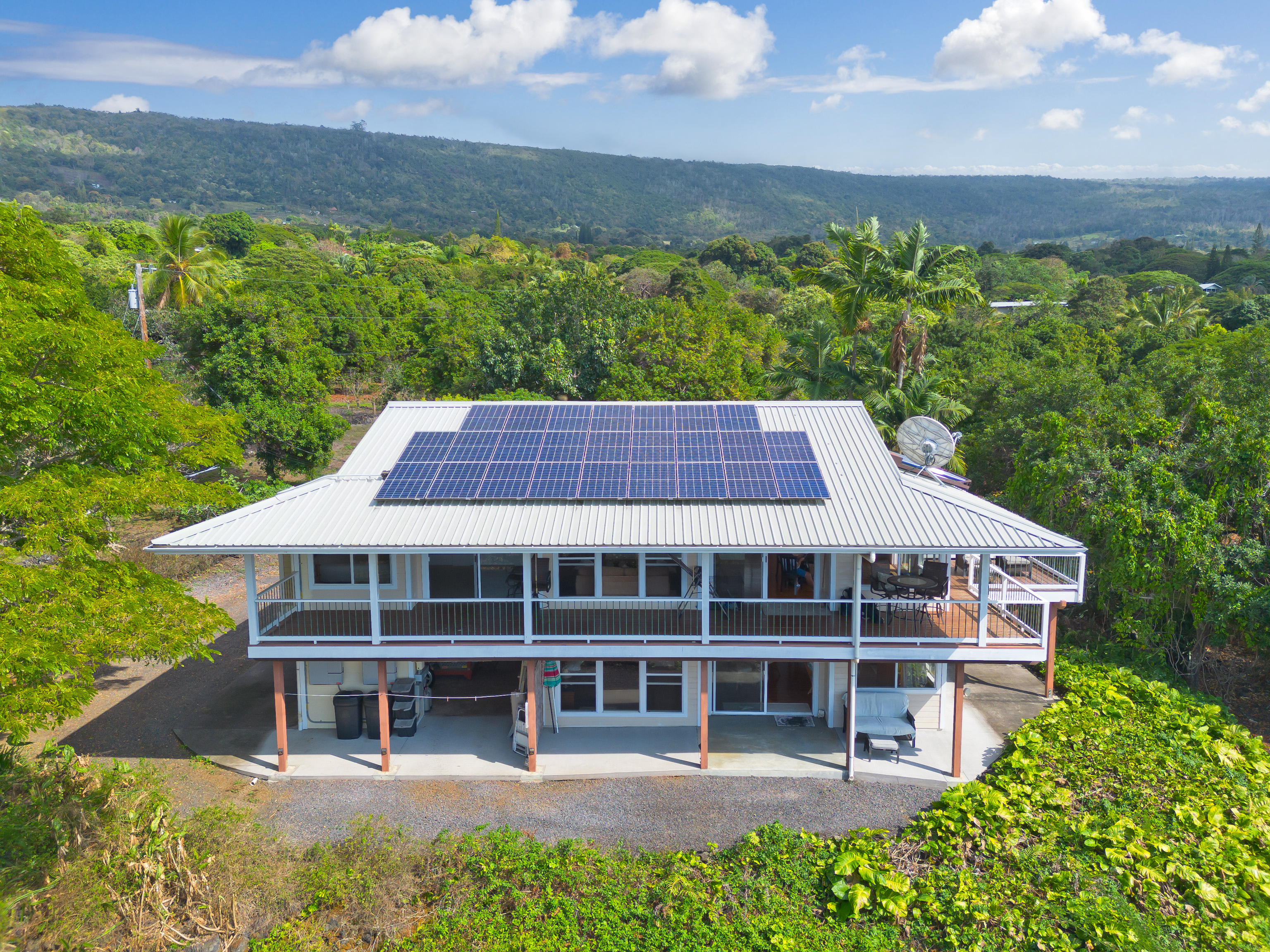 83-5599C Middle Keei Road Captain Cook, HI 96704 - Photo 1 of 30 Gallery Image 1