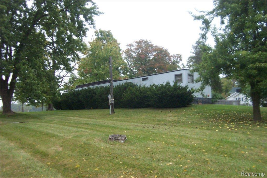 4075 Jewell Road Howell, MI 48843 - Photo 6 of 13 NE view